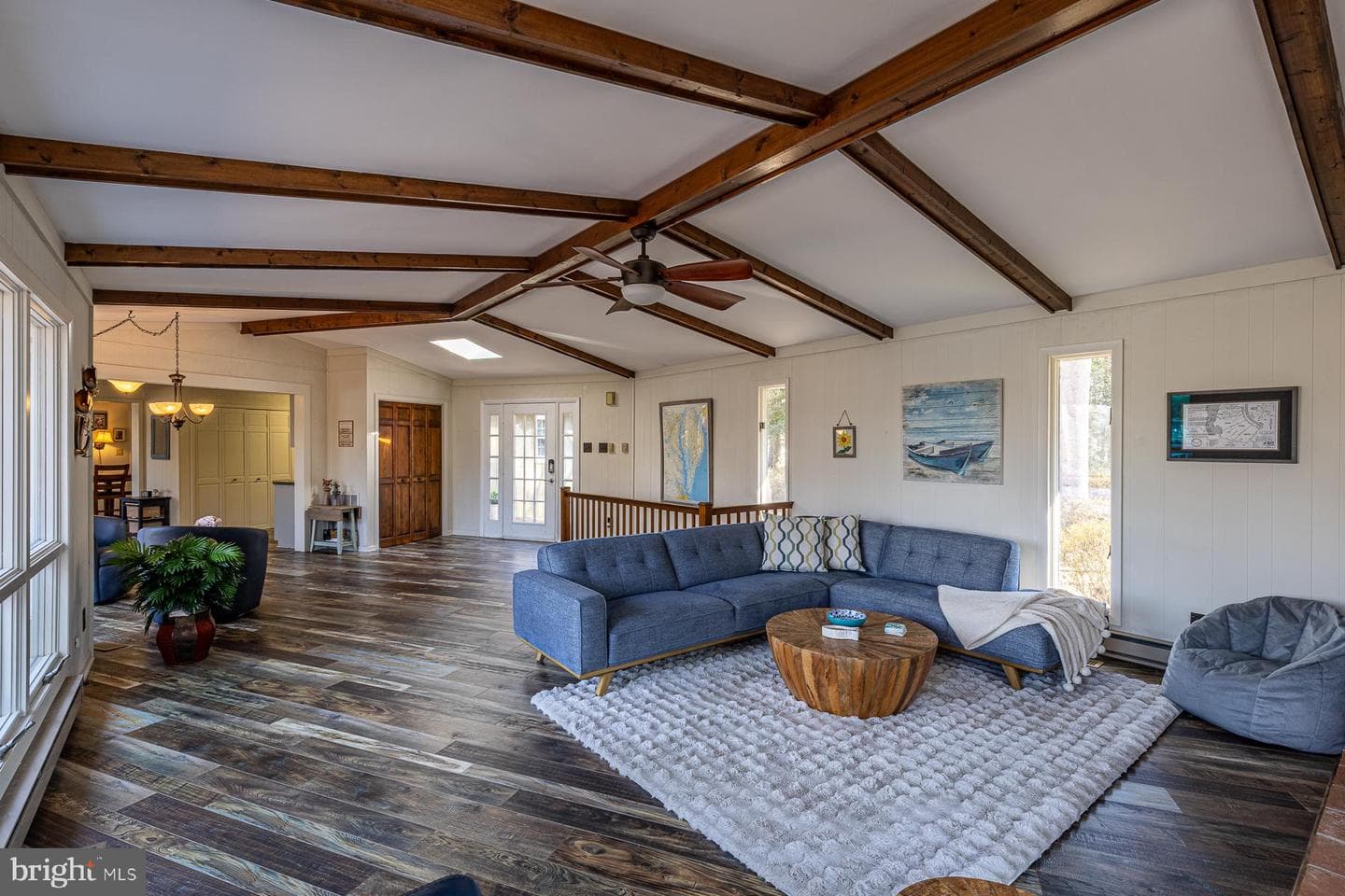 57 Swann Court photo 7