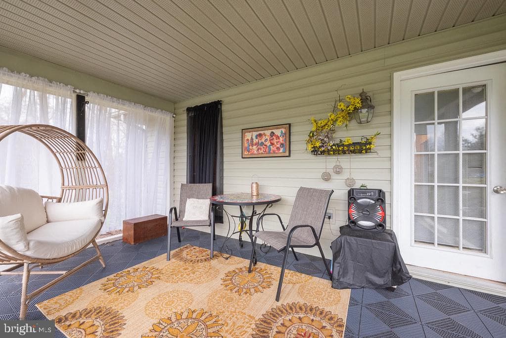 203 Blundons Road photo 32