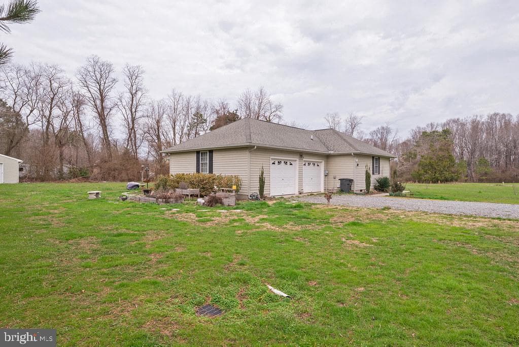 203 Blundons Road photo 34