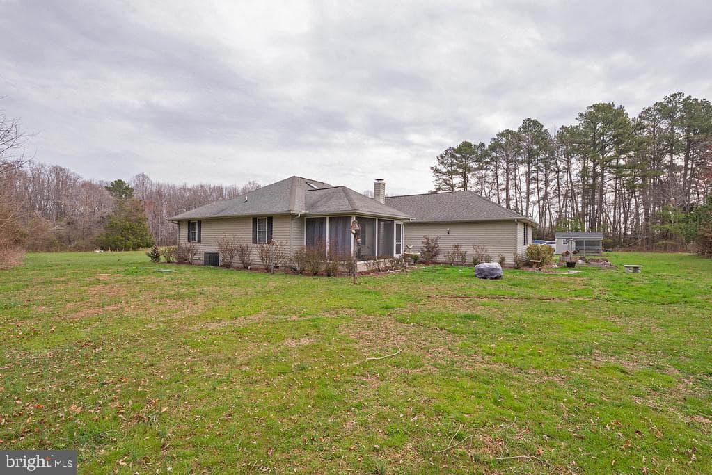 203 Blundons Road photo 36