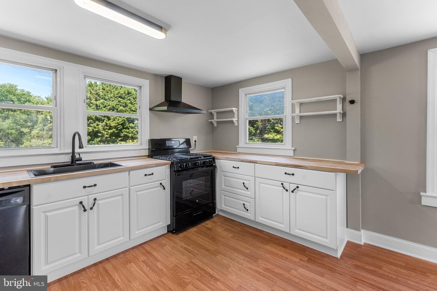 2302 Lighthouse View Drive, Heathsville