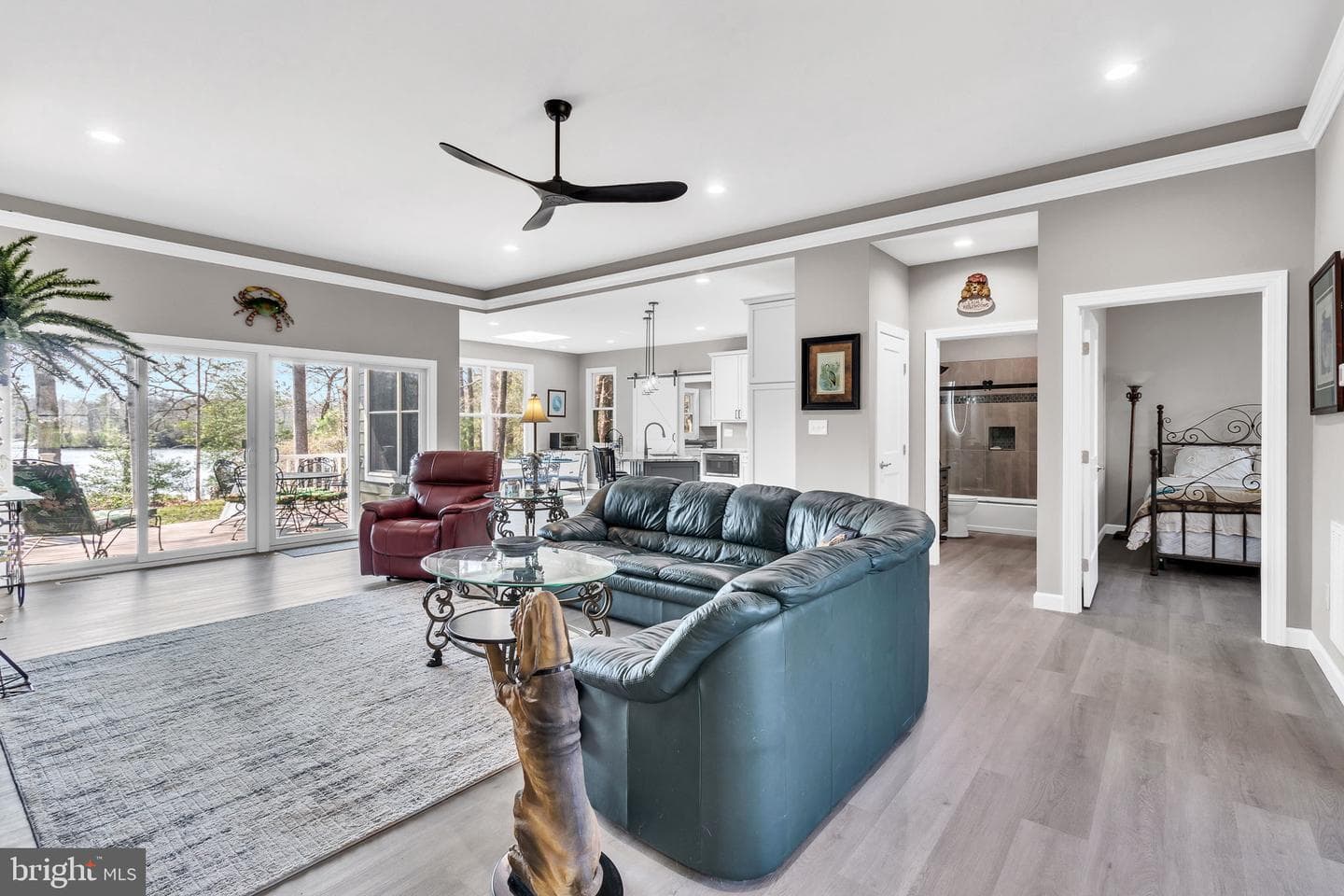 1366 Steamboat La photo 7