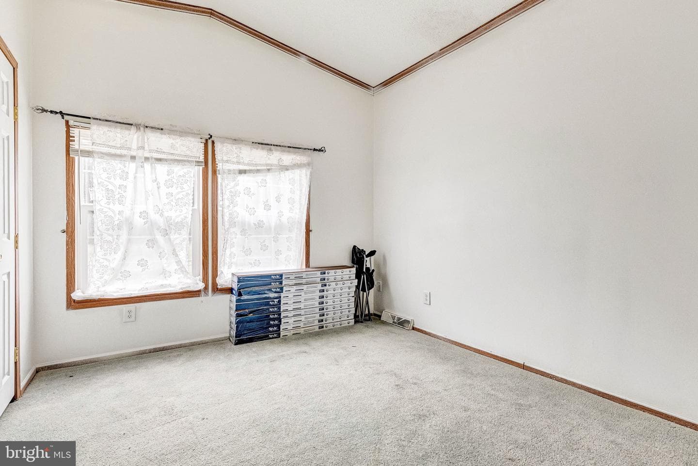 14 Knights Drive photo 24