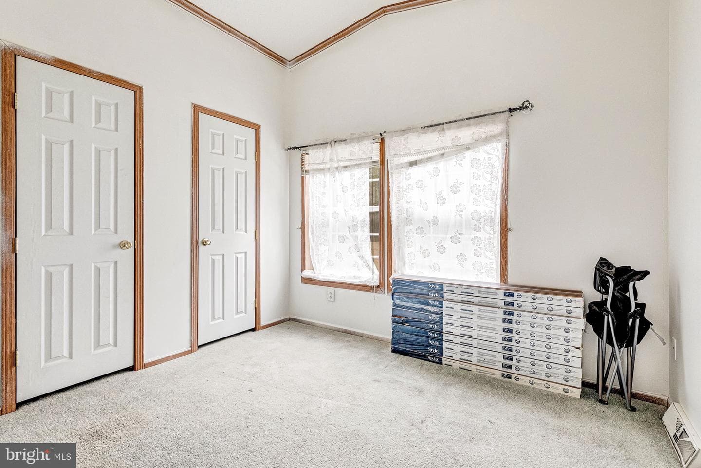 14 Knights Drive photo 25