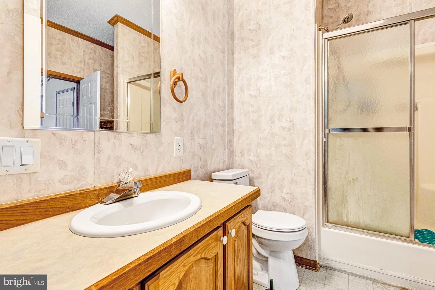 14 Knights Drive photo 26