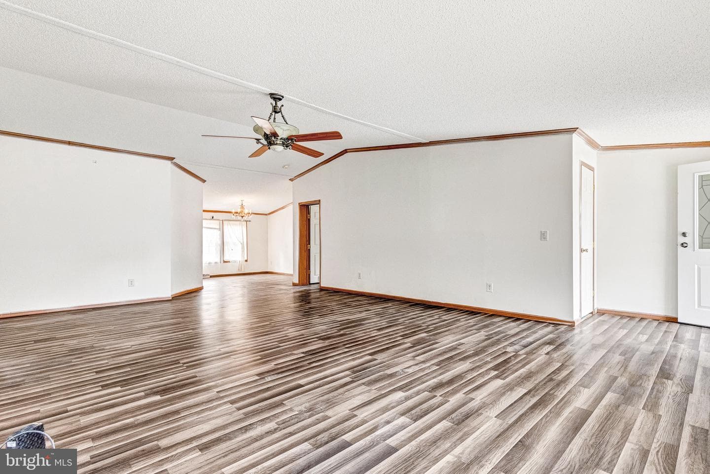 14 Knights Drive photo 4