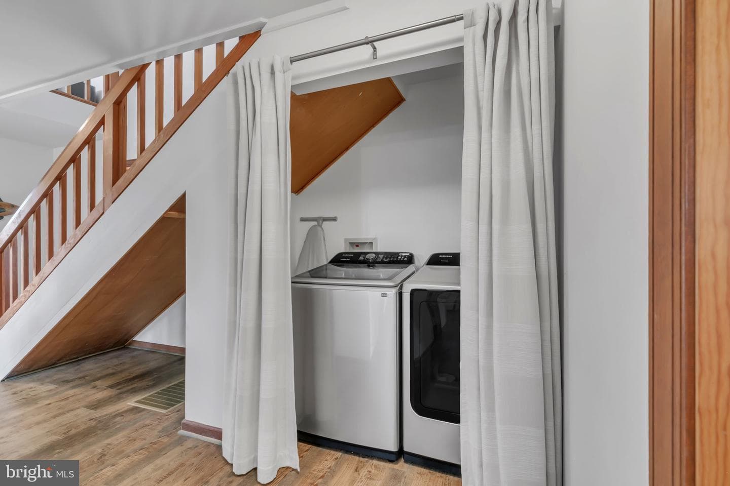 33 Lagrange Avenue photo 57