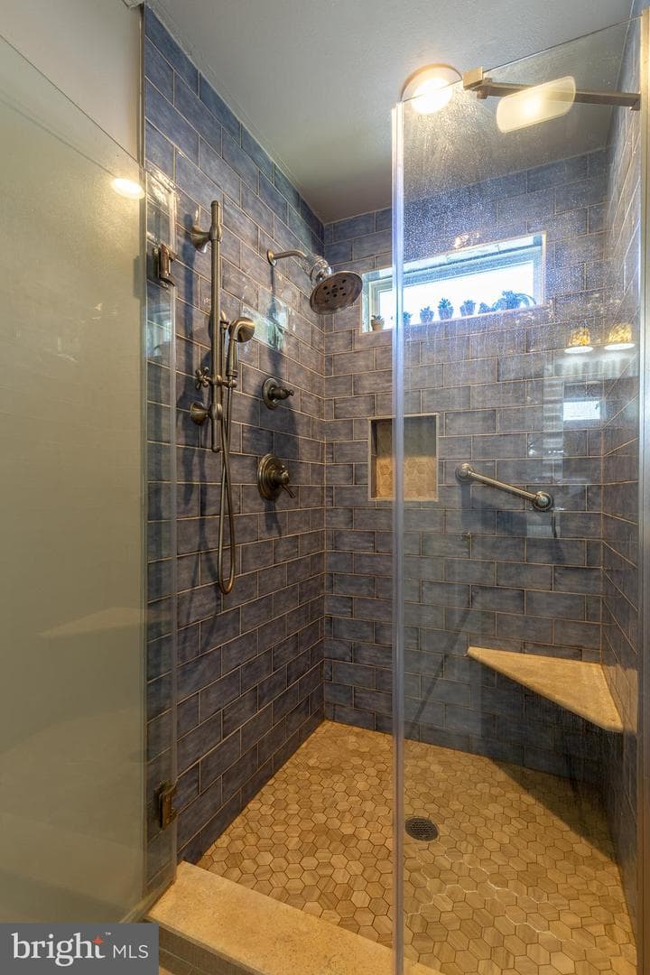 37 Hickory Lane photo 21
