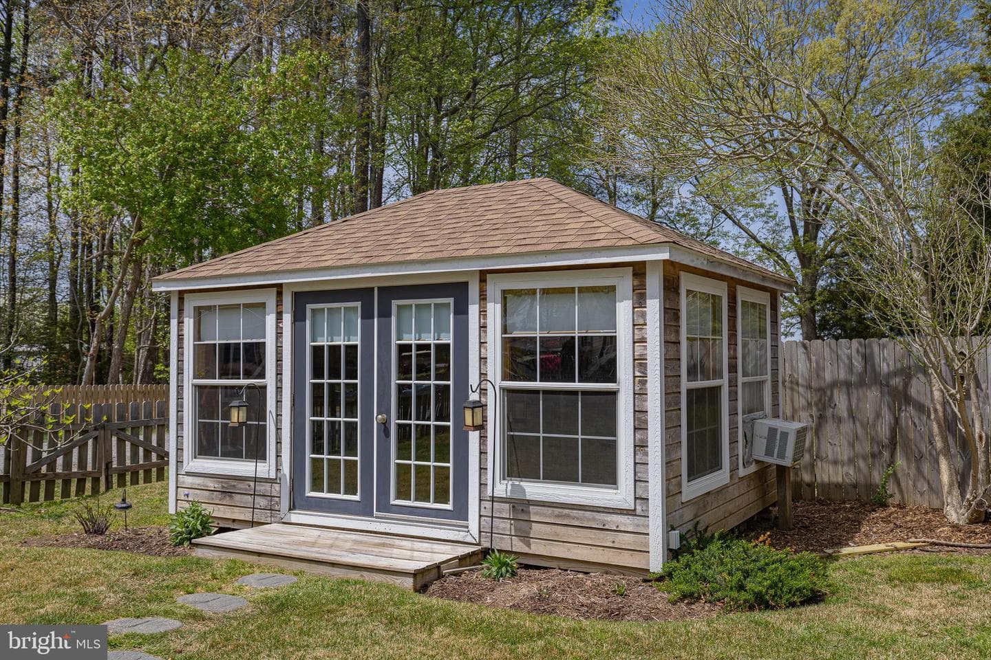 37 Hickory Lane photo 29