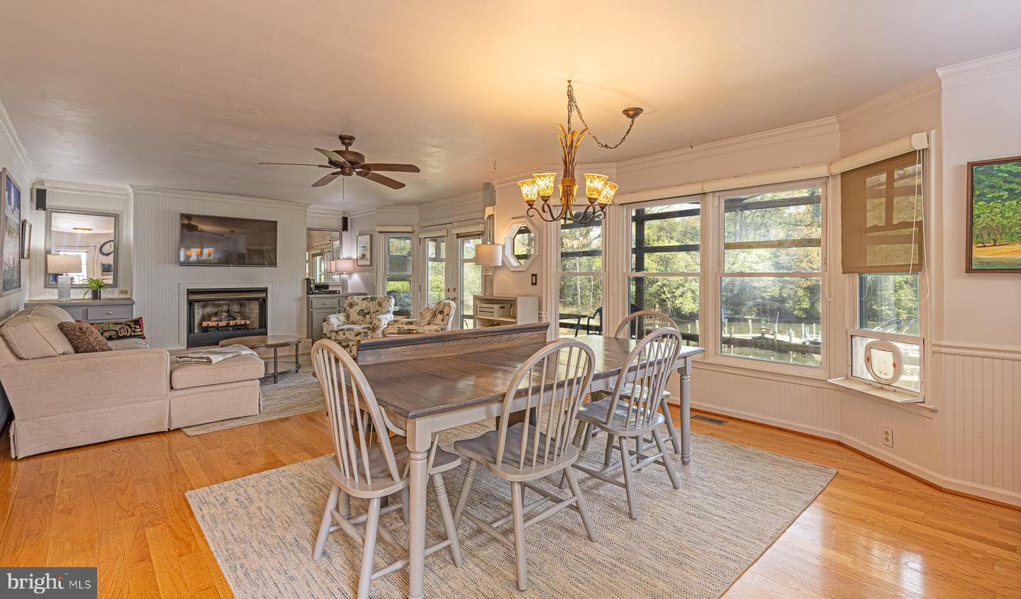 37 Hickory Lane photo 8