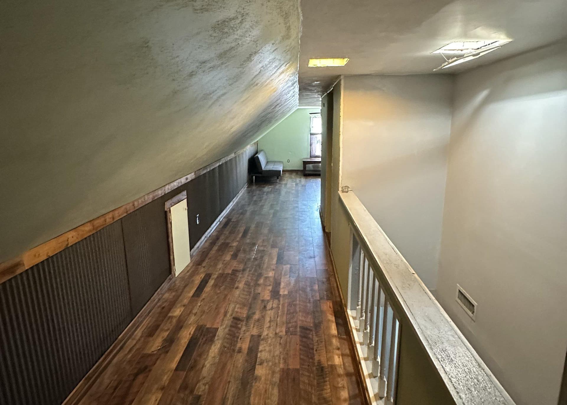 2889 Harryhogan Road photo 10