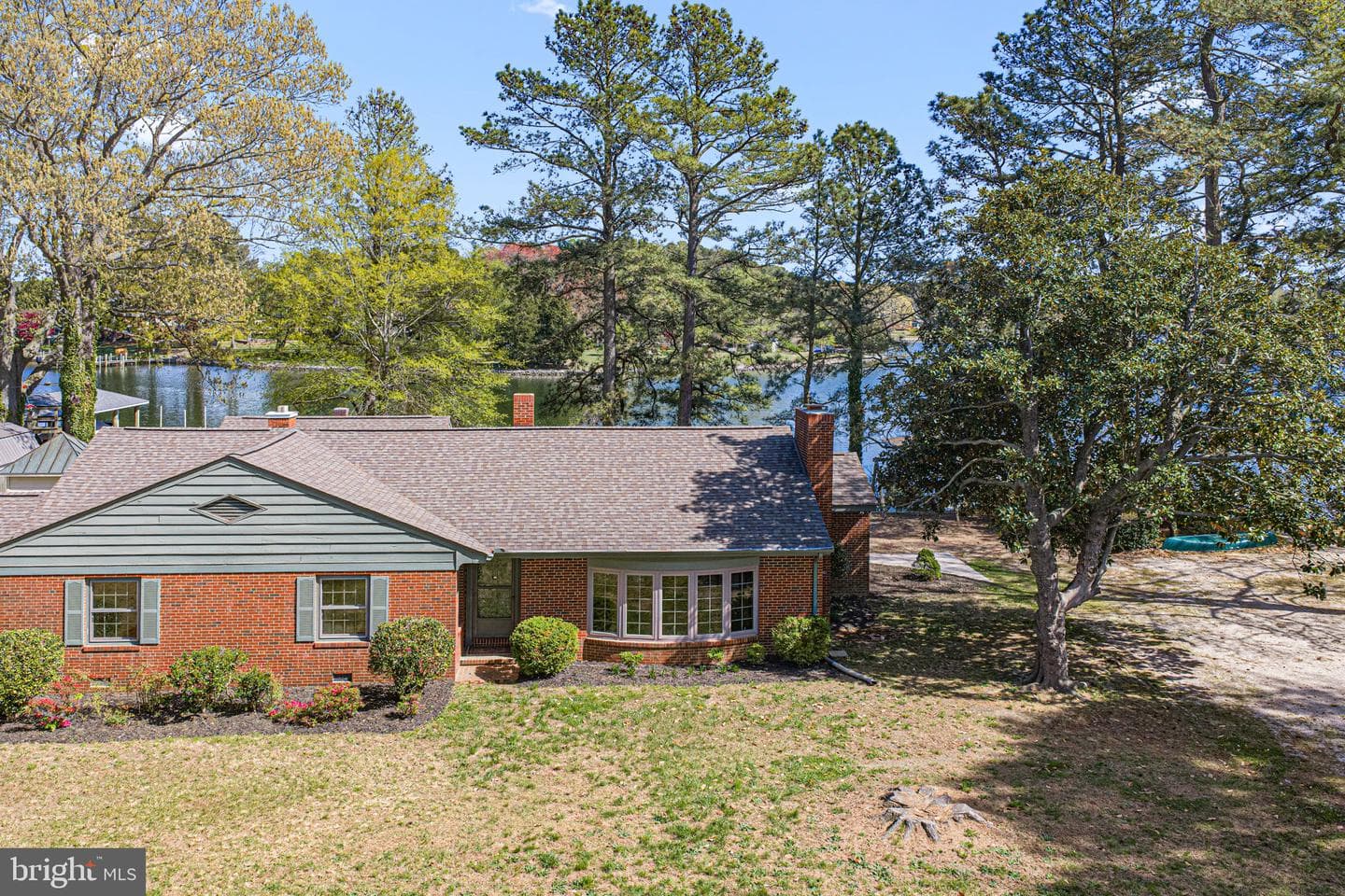 137 Pine Dr photo 30