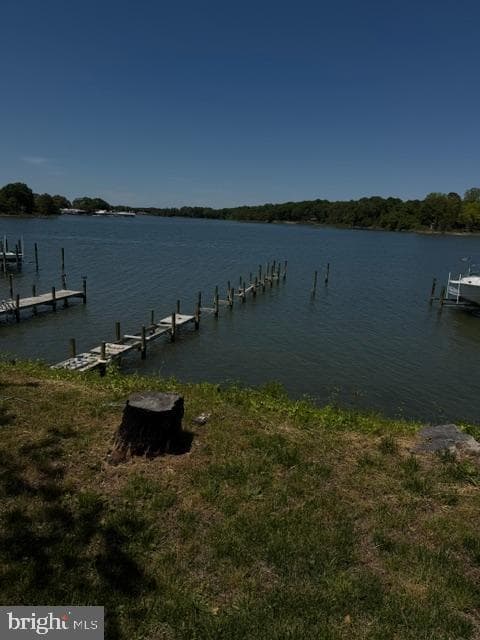 823 Greenfield Point Drive, Reedville