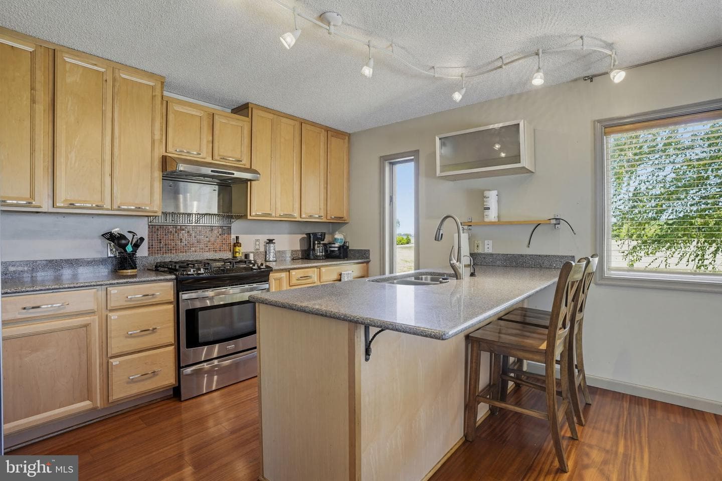 1015 Glebe View Lane photo 12