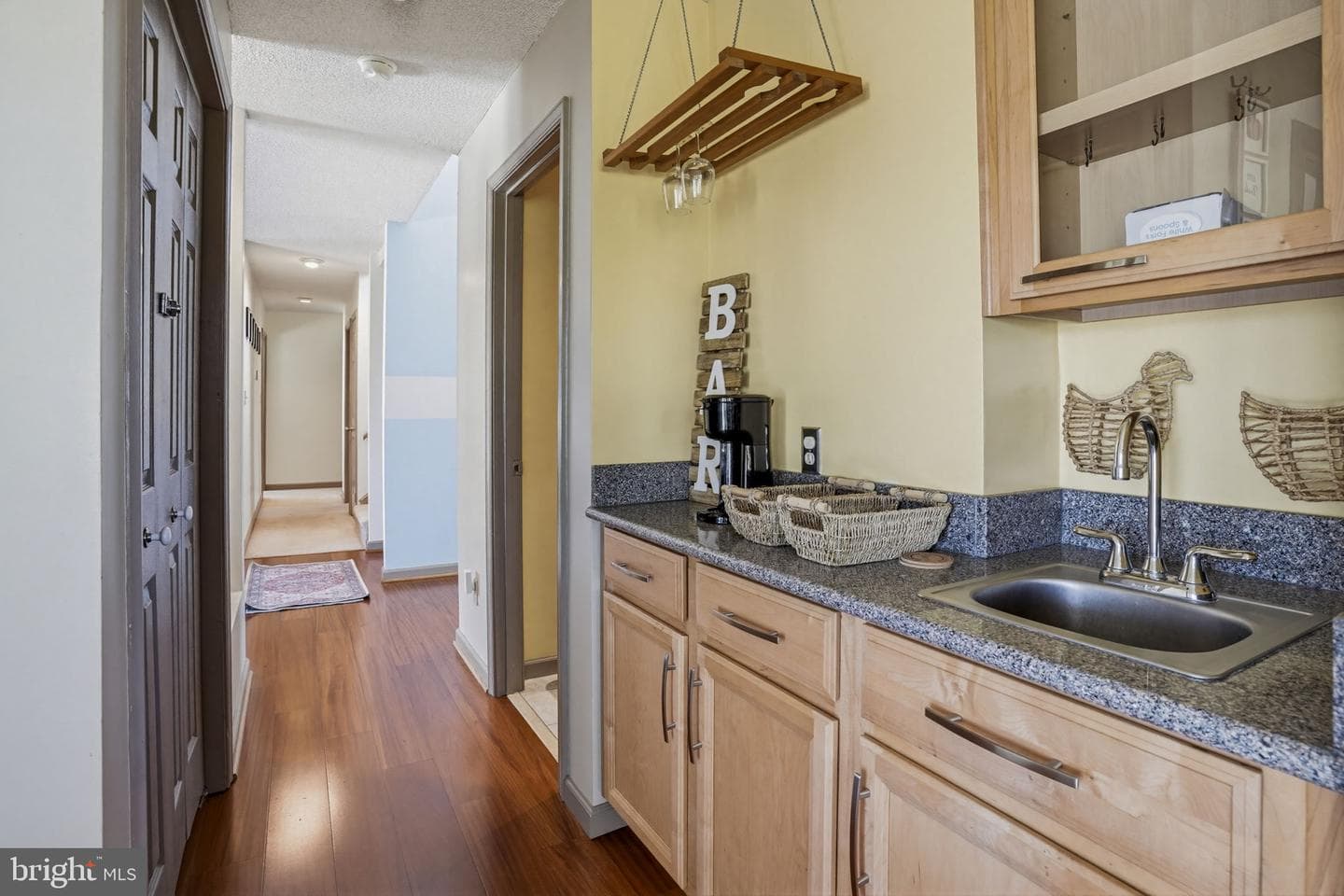 1015 Glebe View Lane photo 16