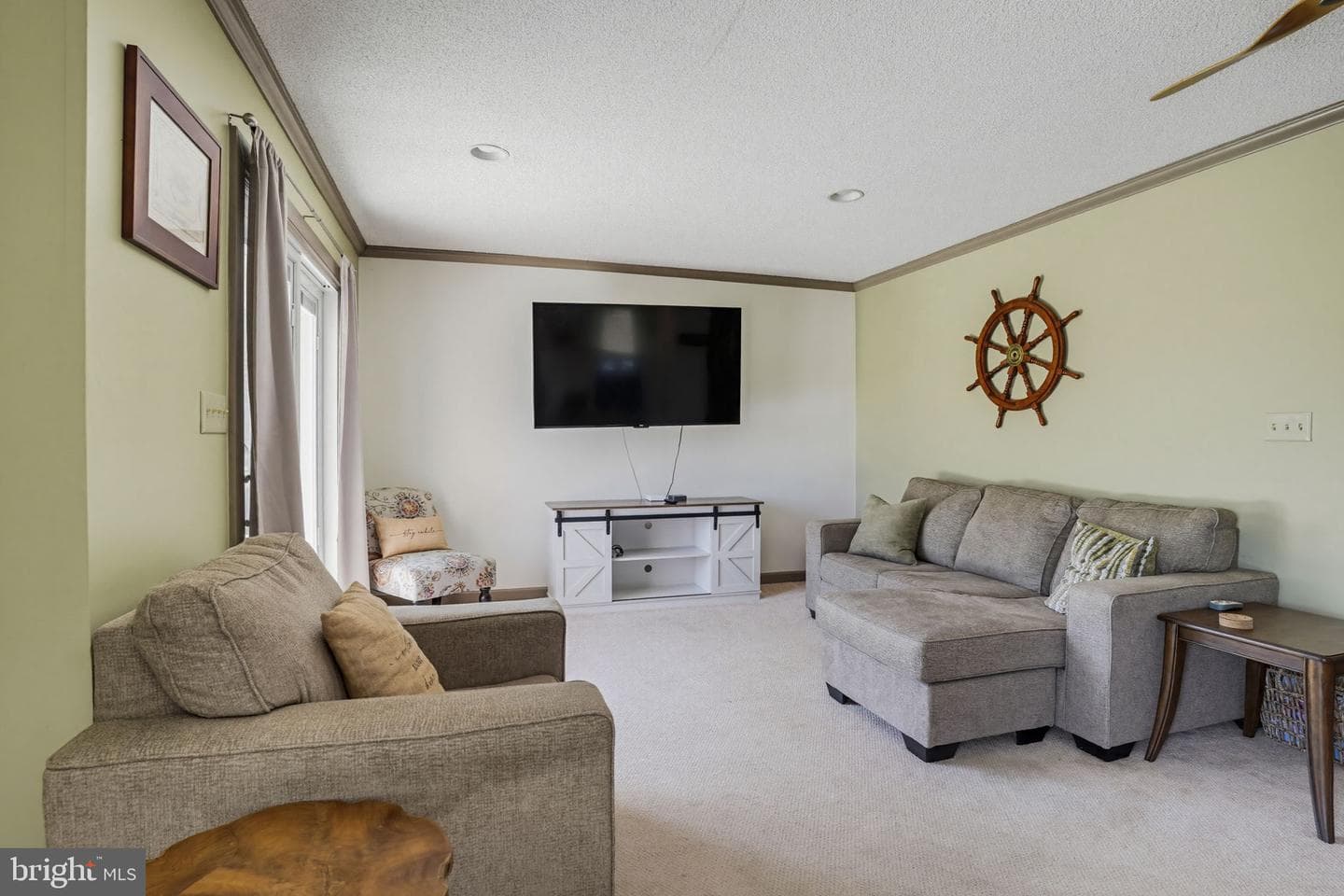 1015 Glebe View Lane photo 20