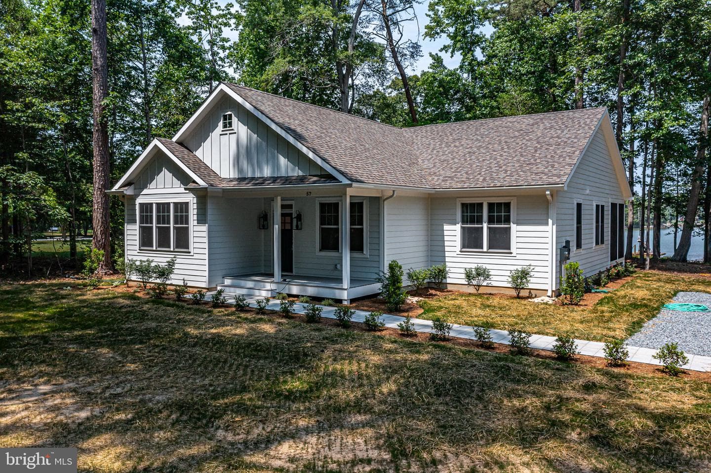 57 Watermans Way photo 37