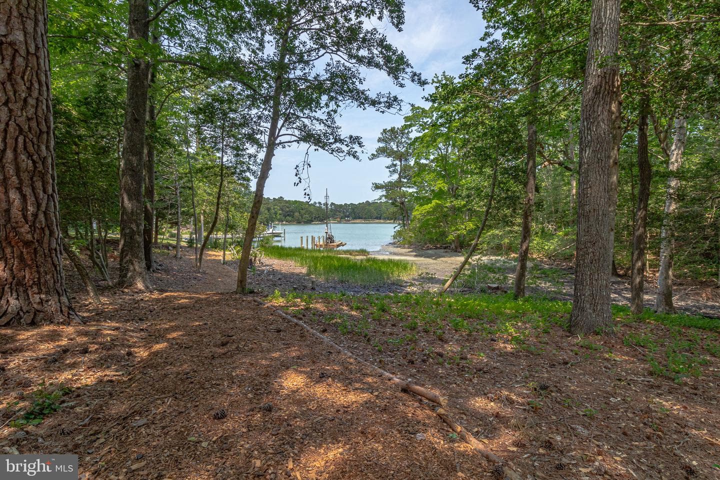 57 Watermans Way photo 42