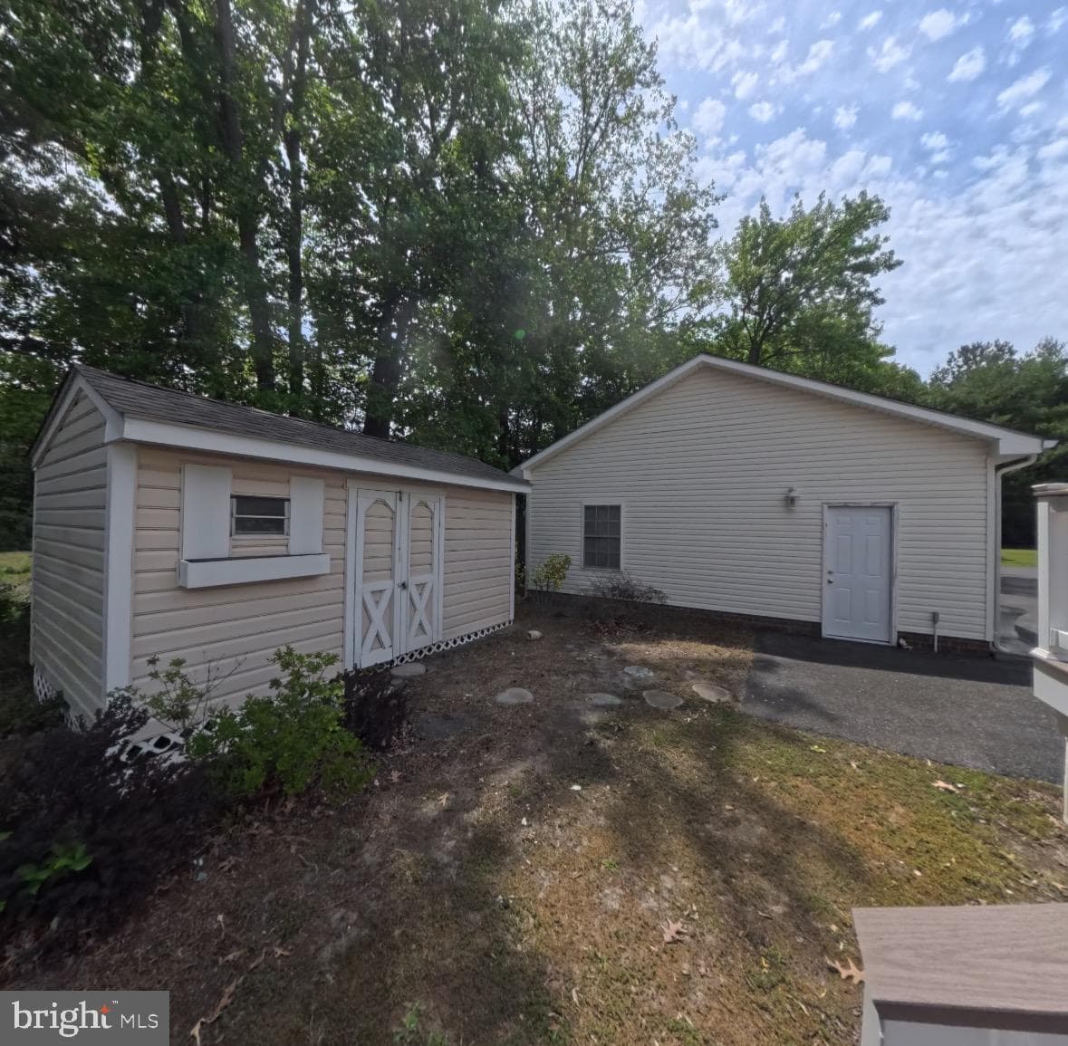 110 E Harbor Dr photo 25