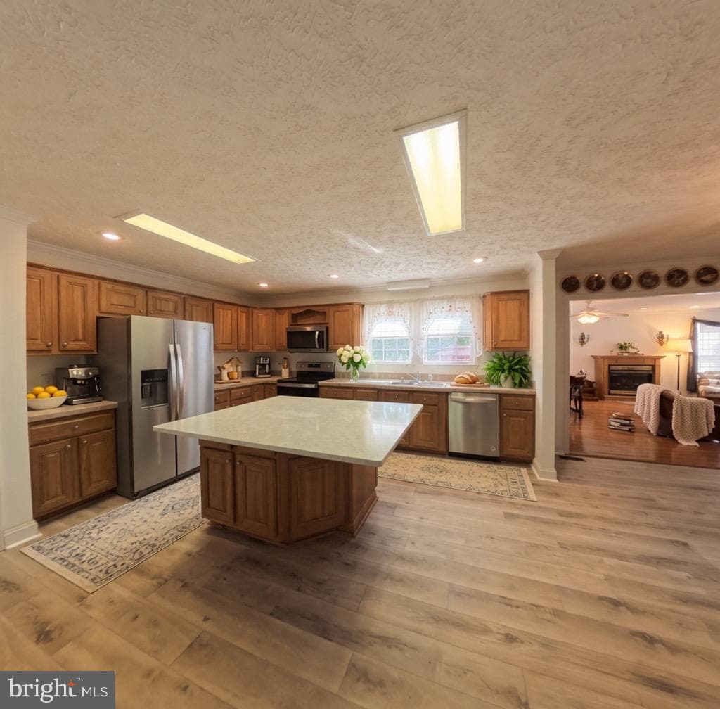 110 E Harbor Dr photo 5