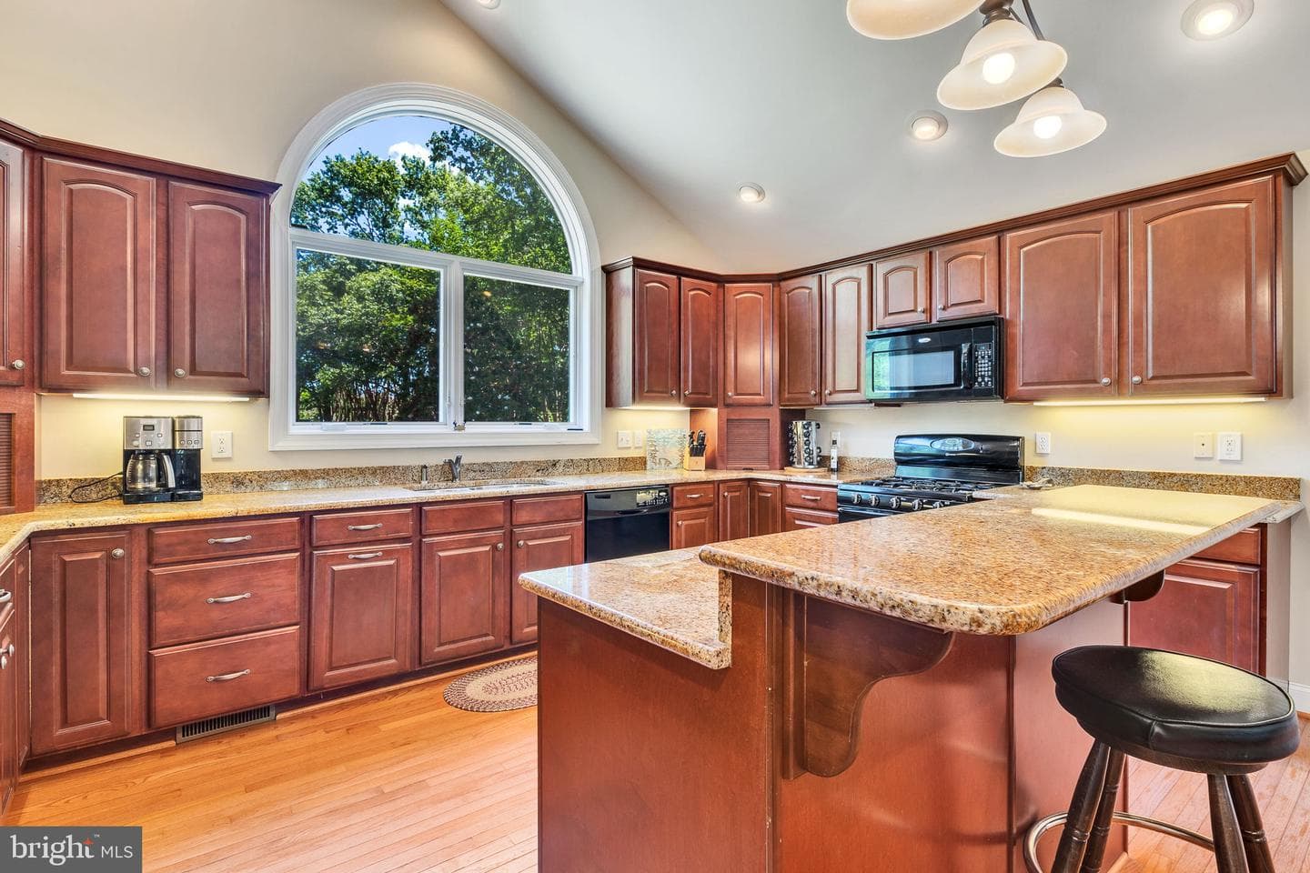 577 Melrose Road photo 12