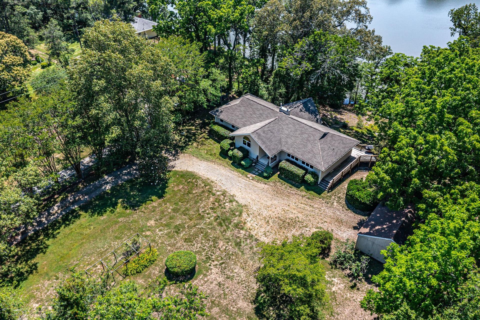 577 Melrose Road photo 48