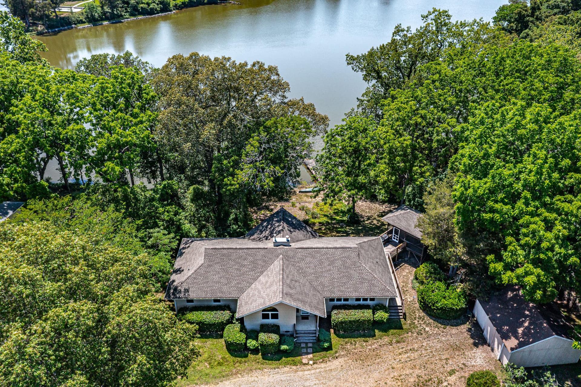 577 Melrose Road photo 49