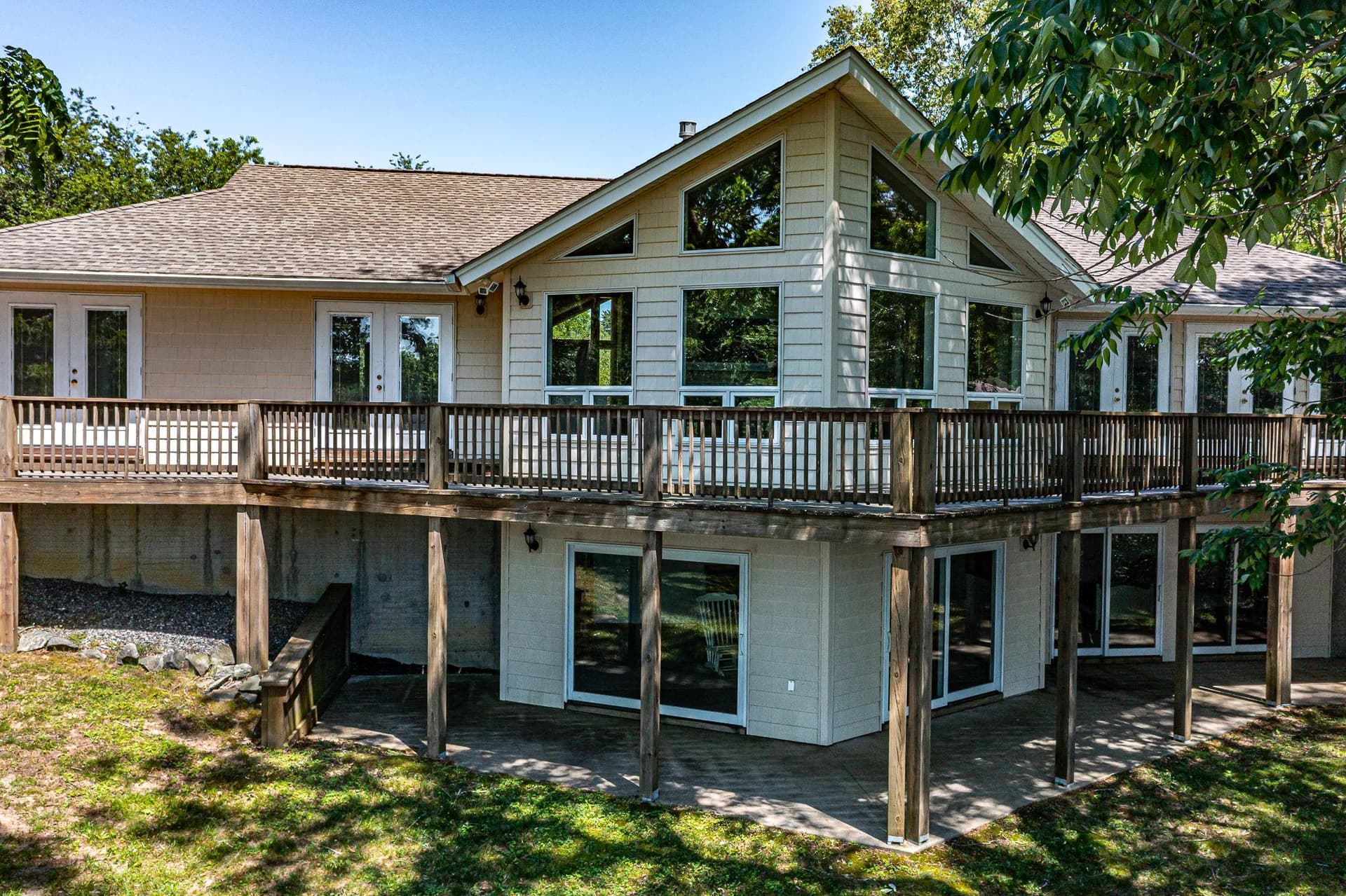 577 Melrose Road photo 54