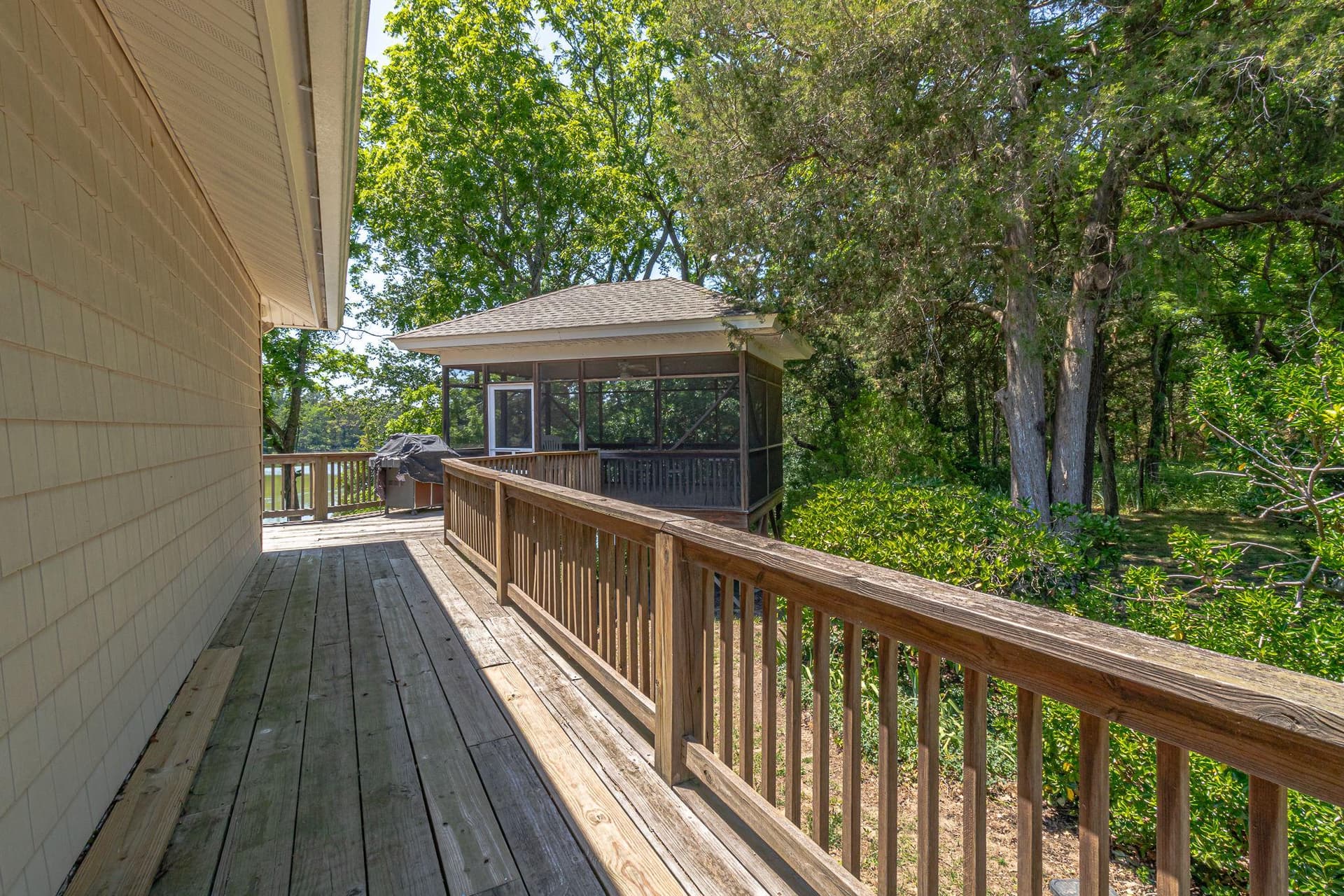 577 Melrose Road photo 62