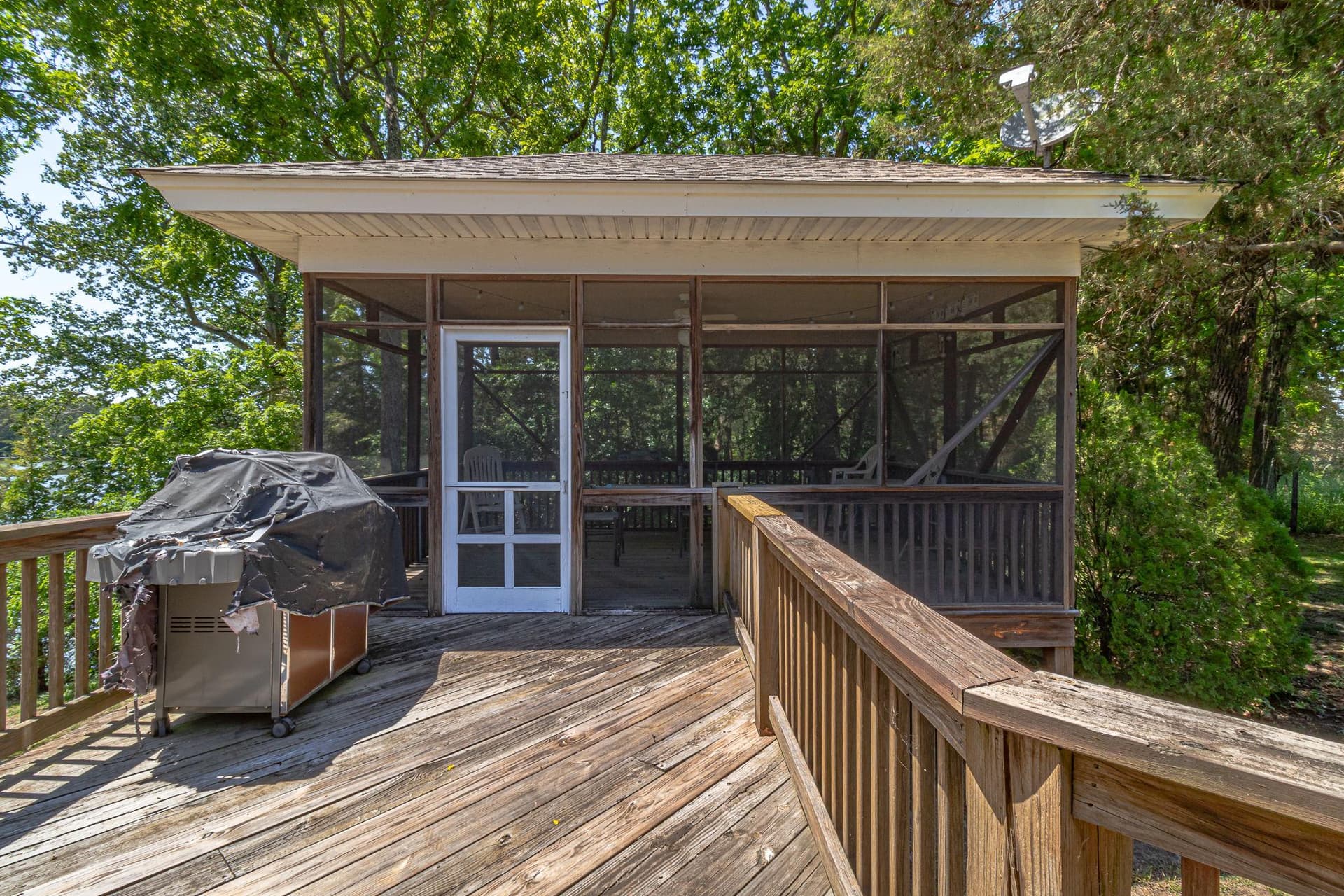 577 Melrose Road photo 63