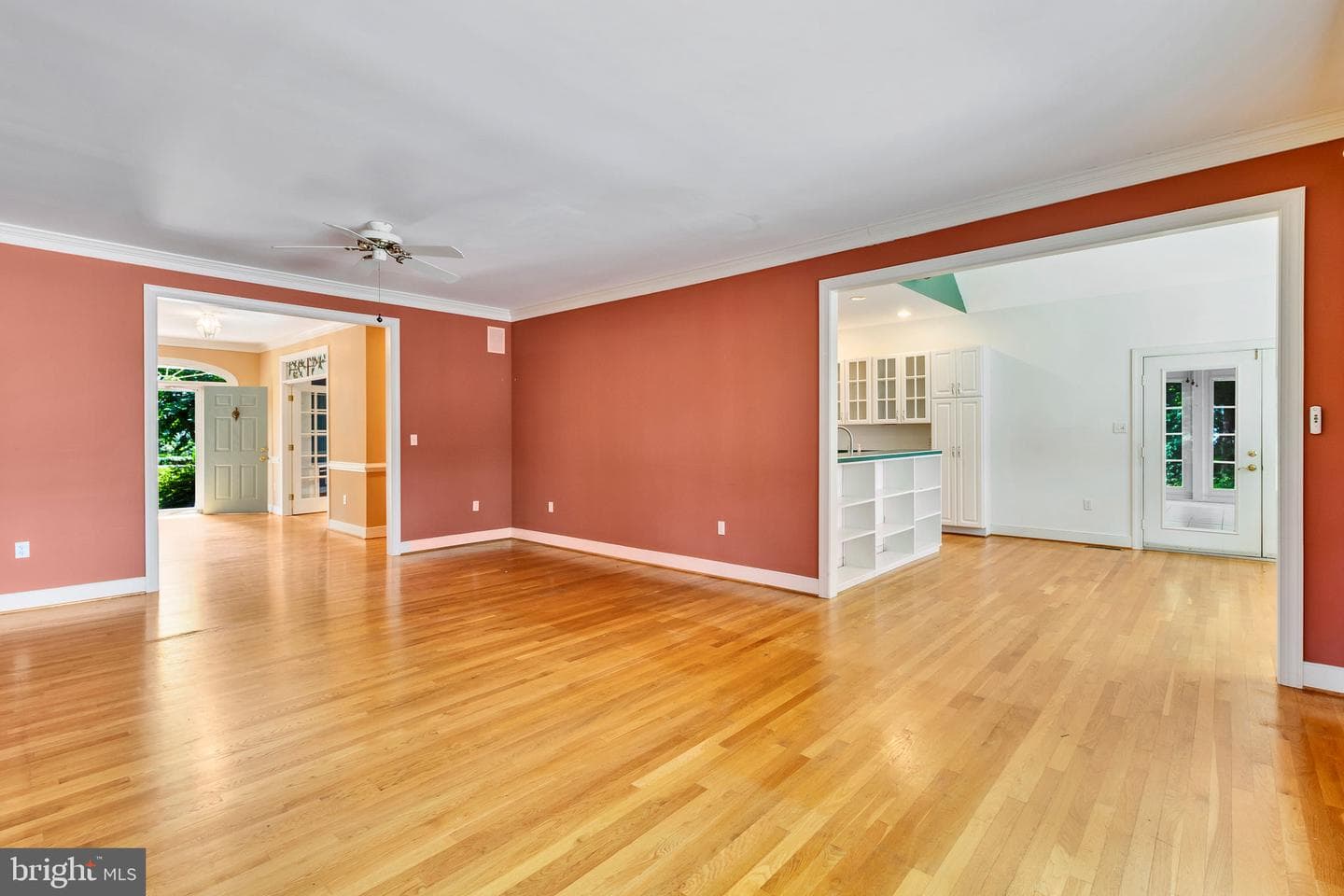 75 Lagrange Avenue photo 12
