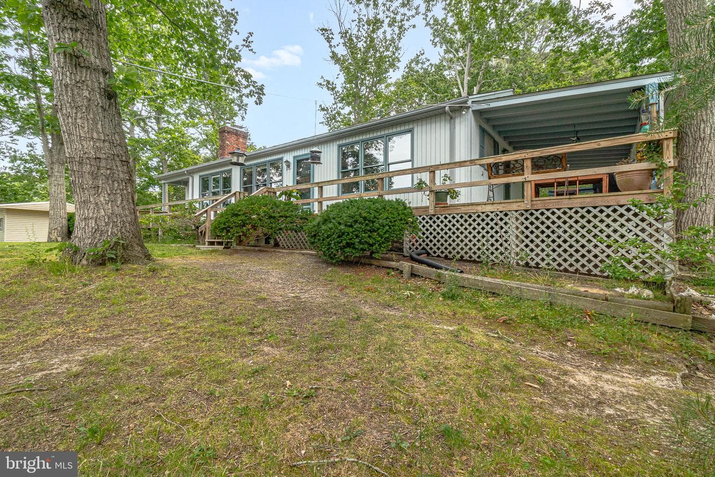 142 Bridge Lane photo 49