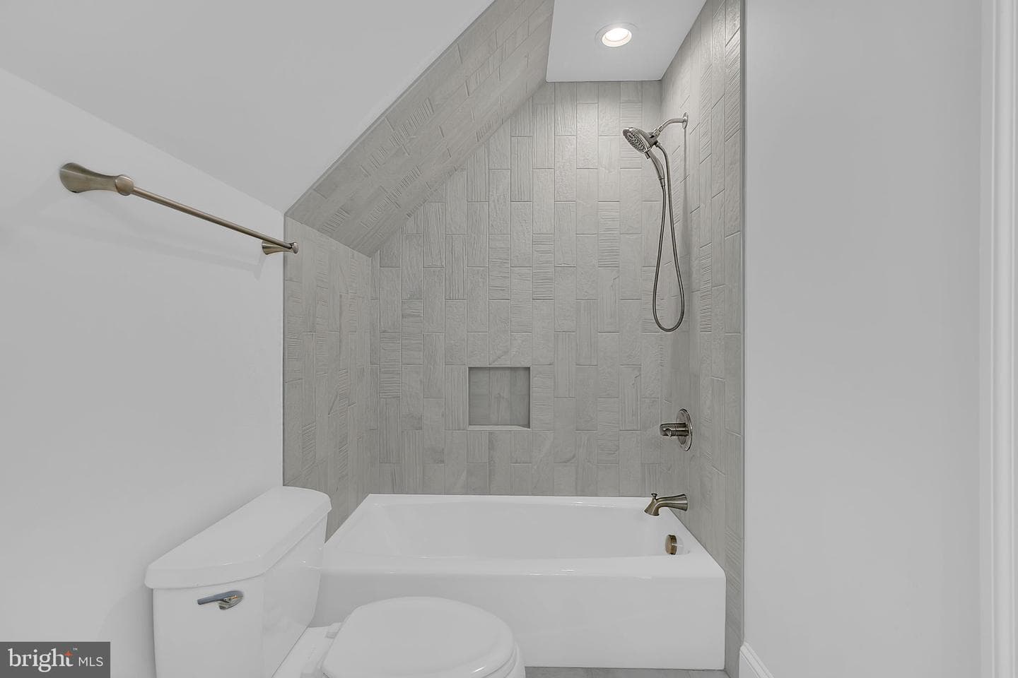 252 Gougher Lane photo 42