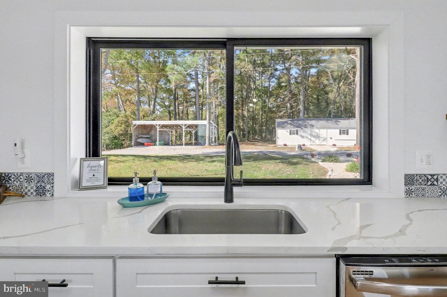 160 Shipwatch Lane photo 14