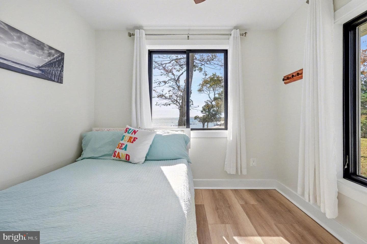 160 Shipwatch Lane photo 19
