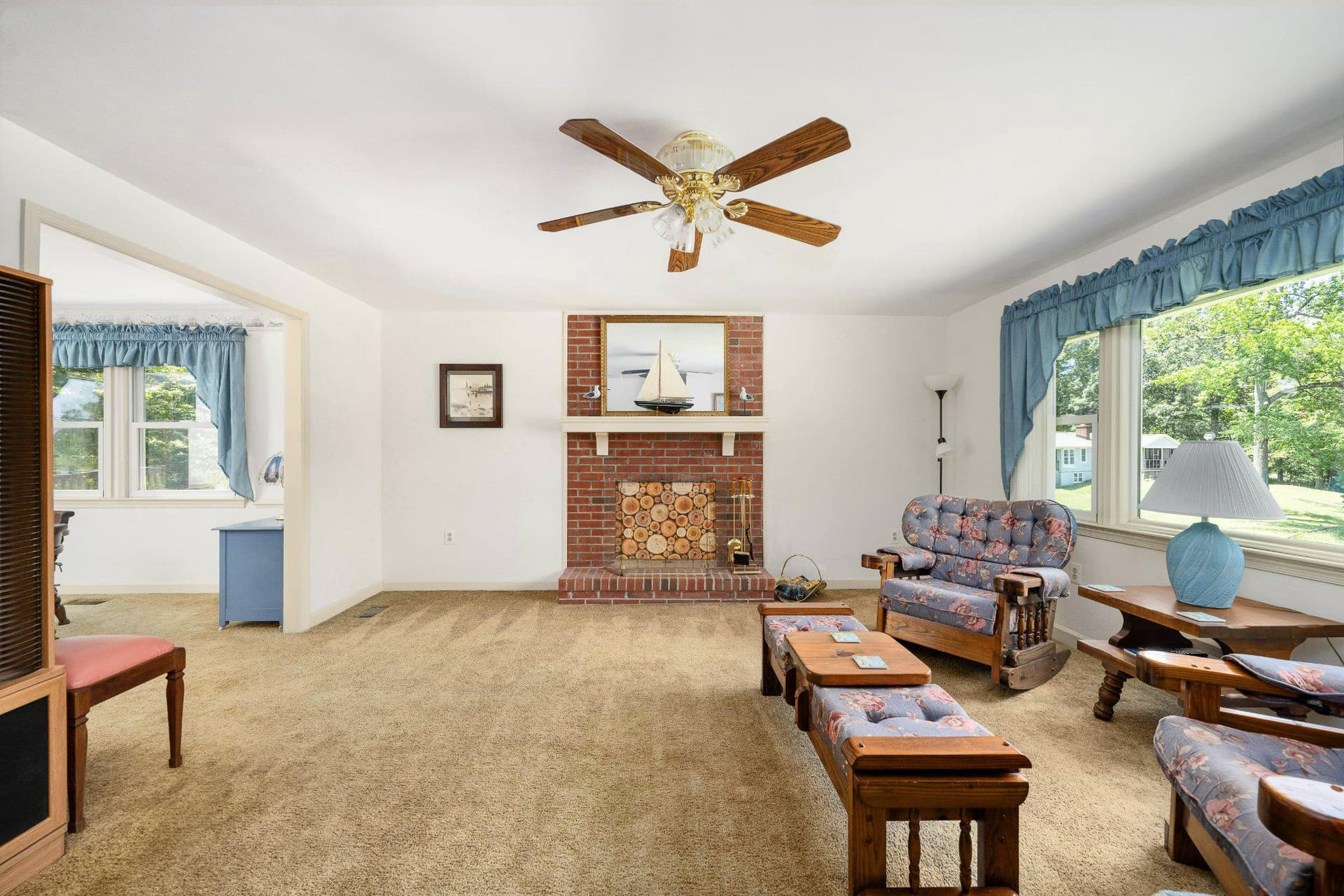 279 Harbor Dr photo 26
