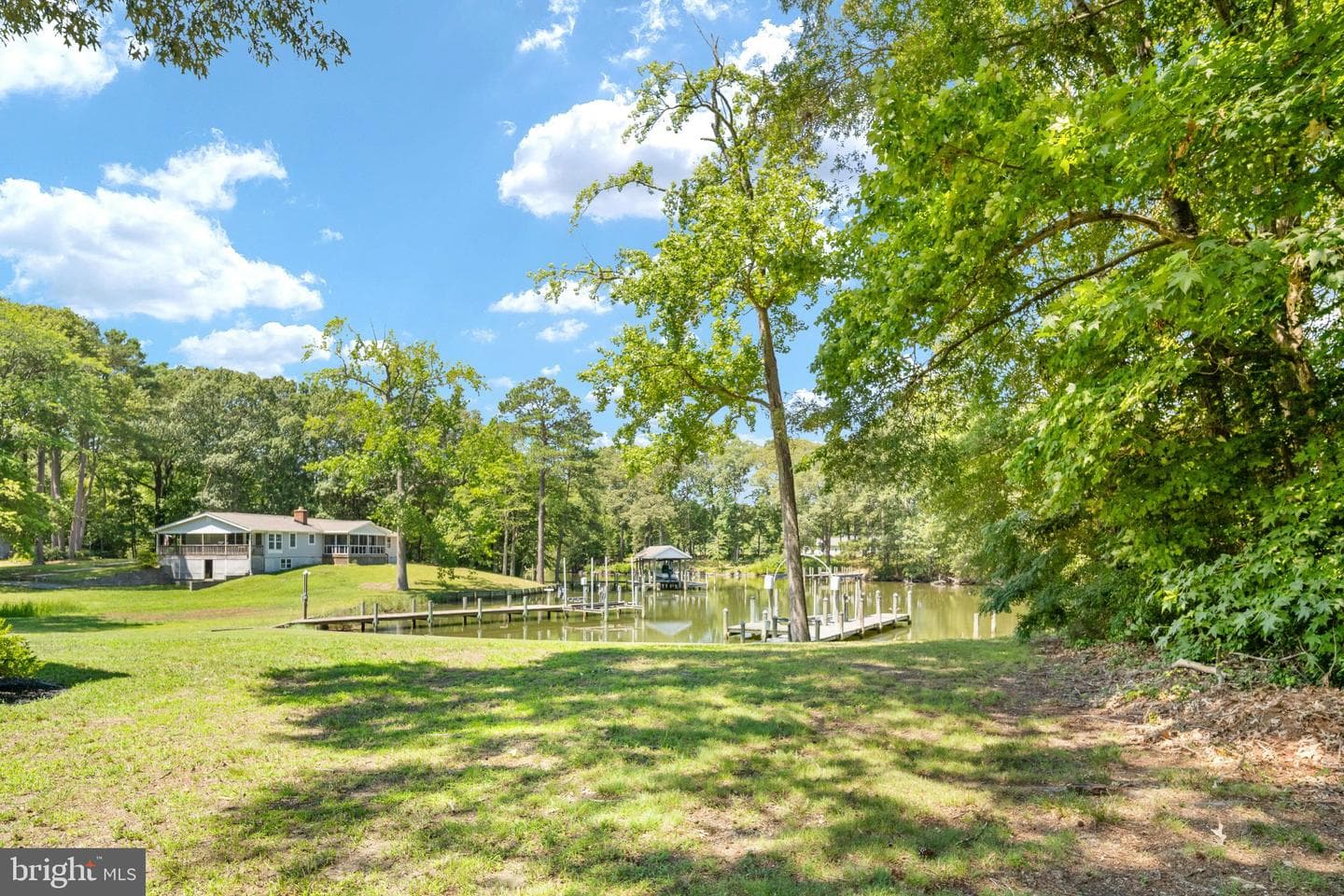 279 Harbor Dr photo 63