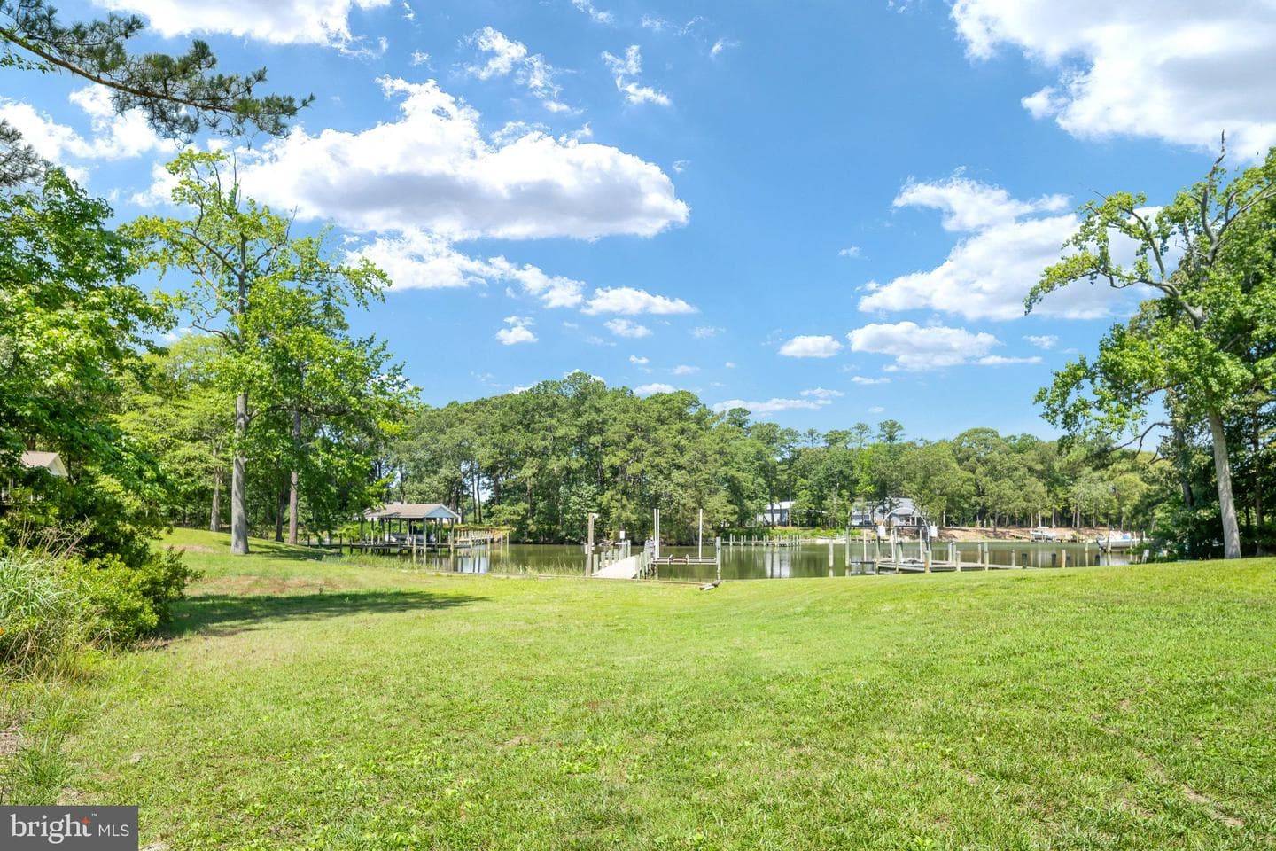 279 Harbor Dr photo 86
