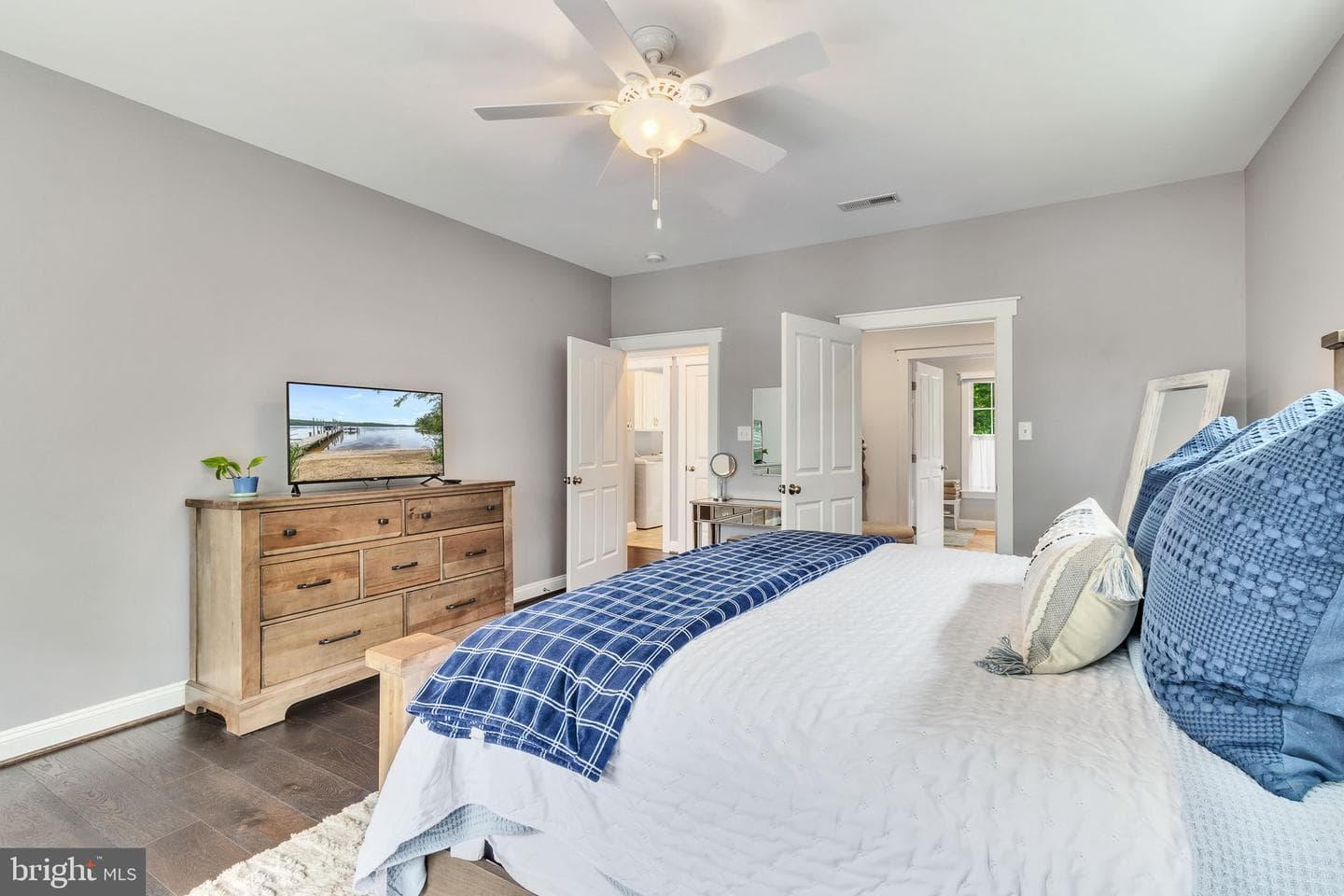 580 Icehouse Cove Ln photo 16
