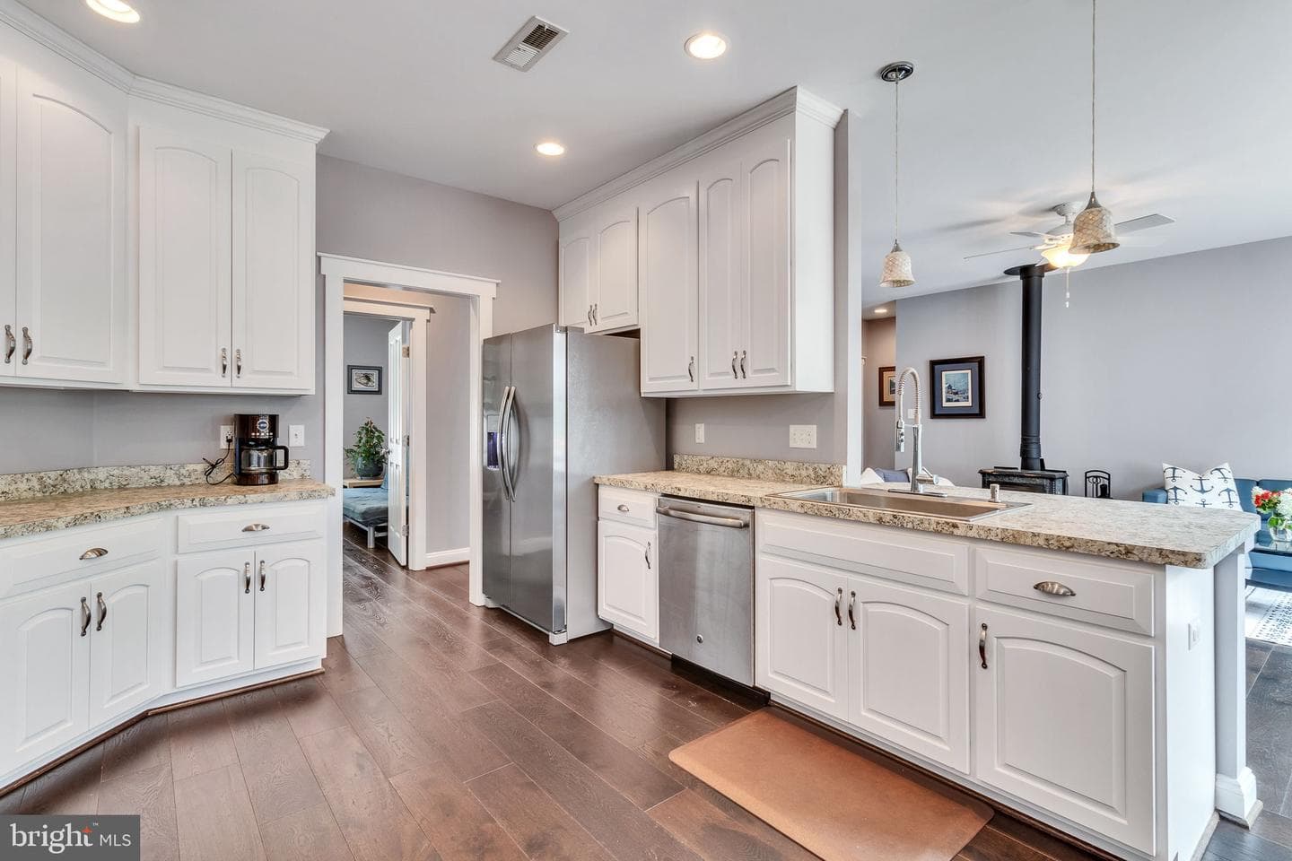 580 Icehouse Cove Ln photo 22