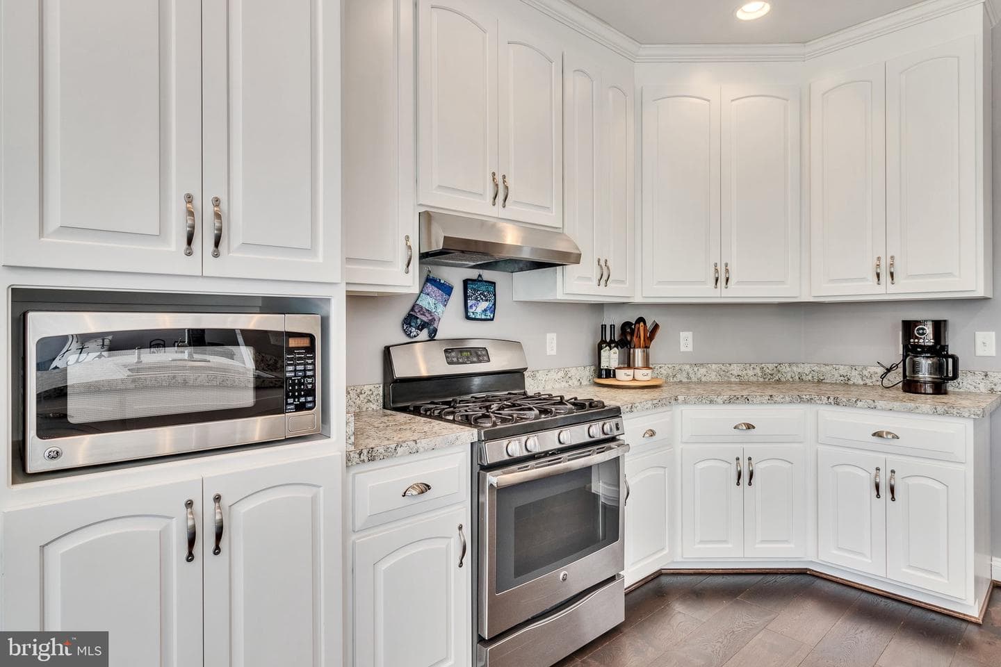 580 Icehouse Cove Ln photo 23