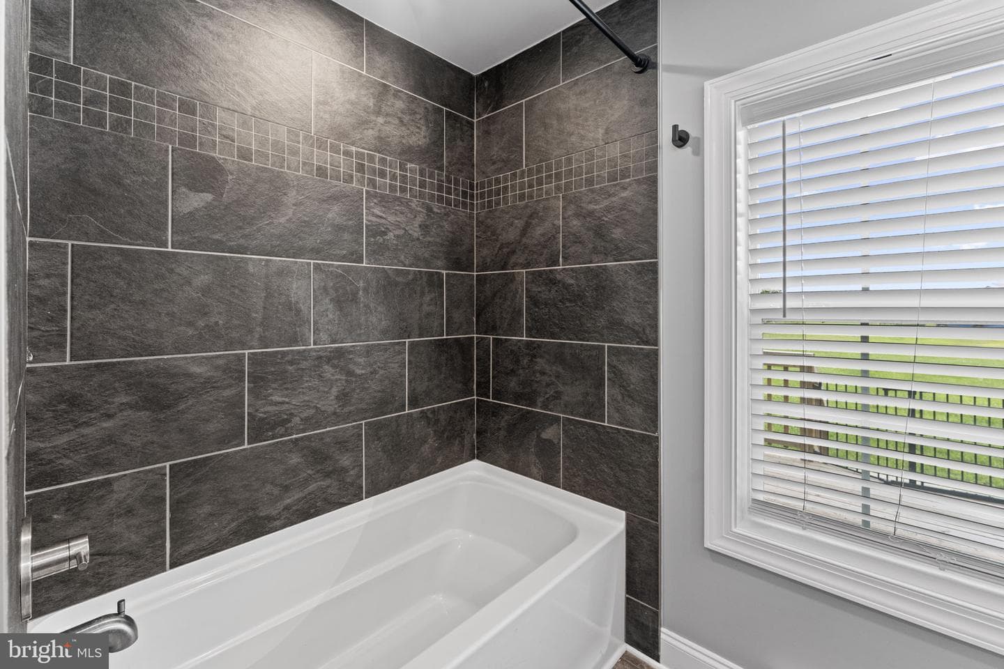72 Moschetti Lane photo 25