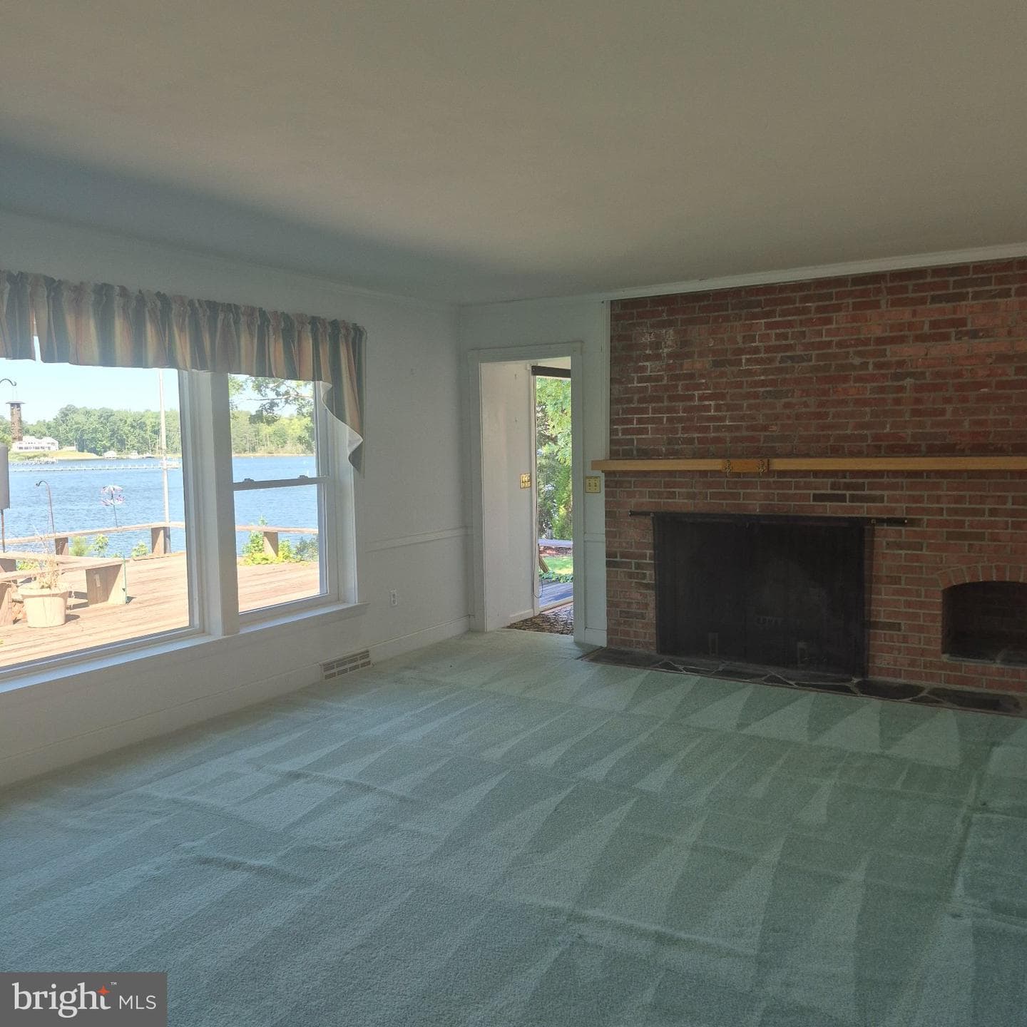 559 Lee Dale Drive photo 9