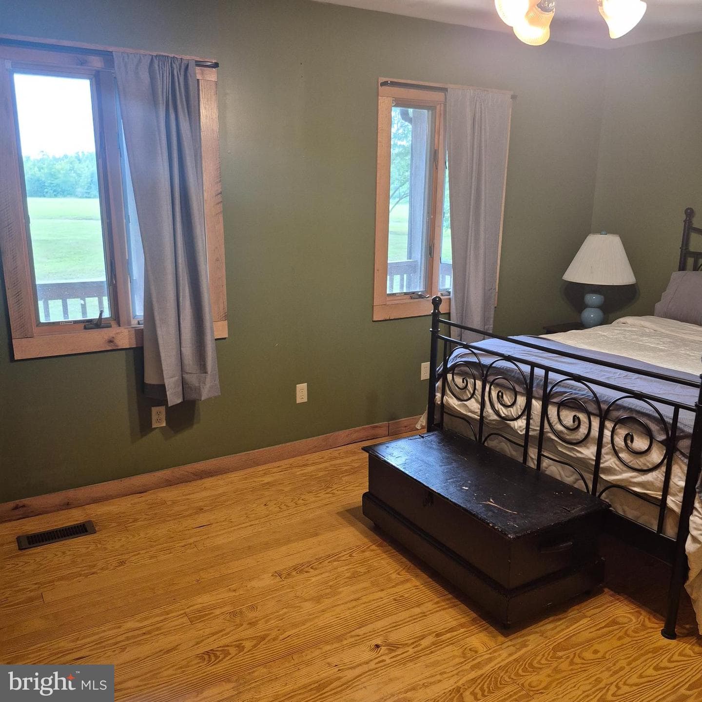 90 E Fountain Lane photo 10