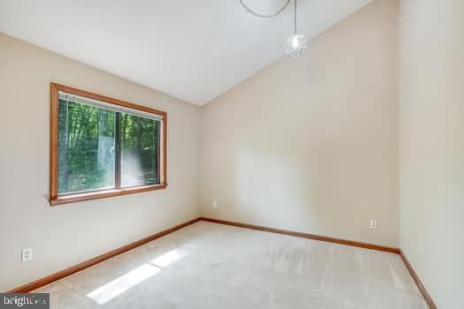 1503 Lakeview Parkway photo 21