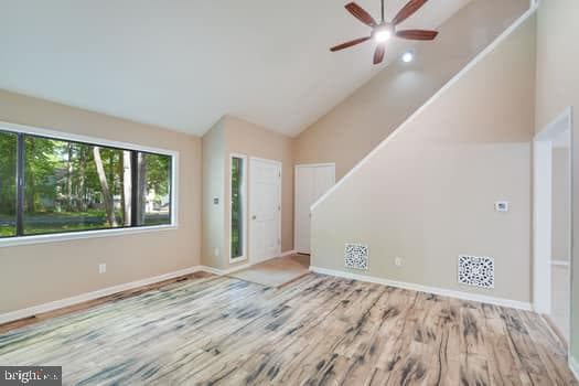 1503 Lakeview Parkway photo 4