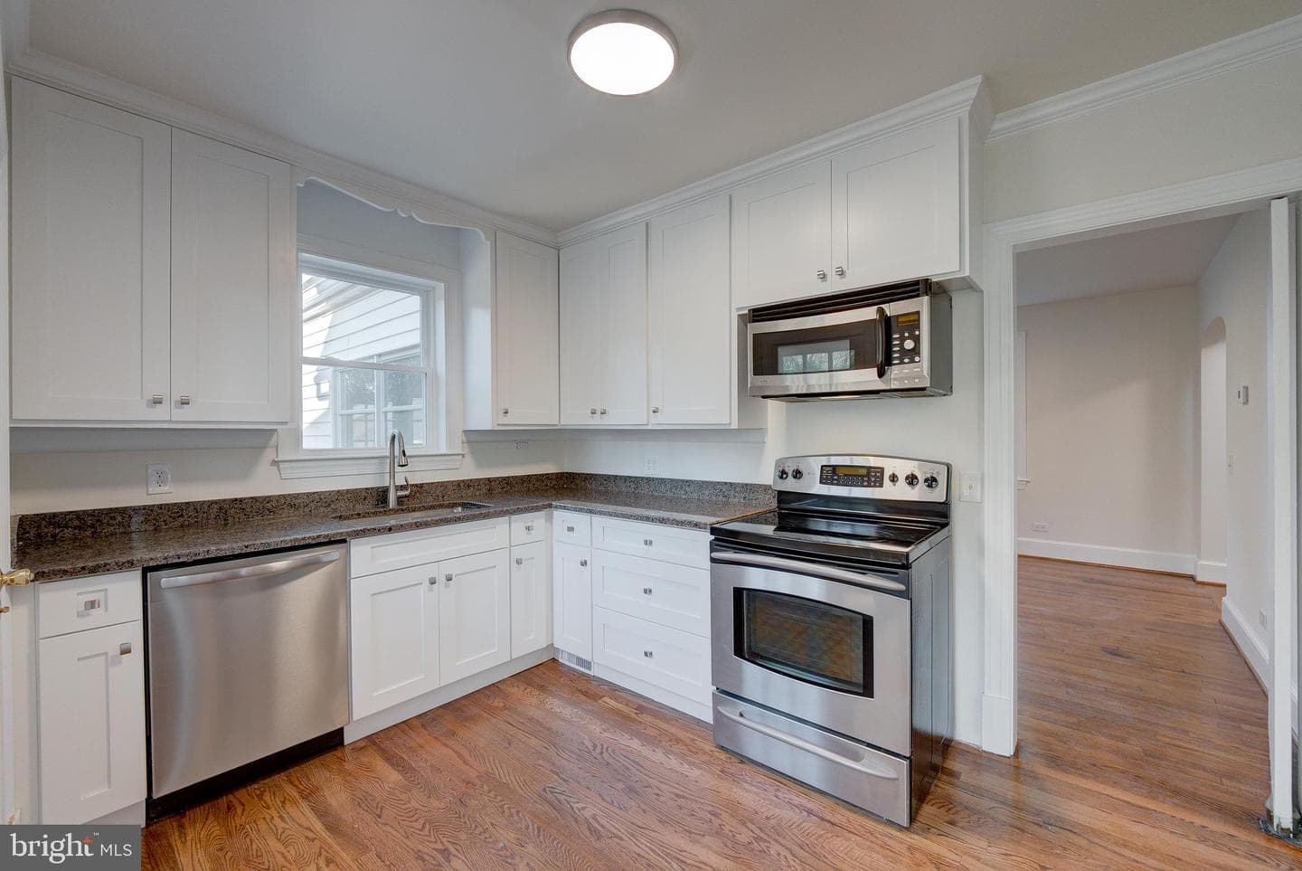 24049 Village Road photo 14