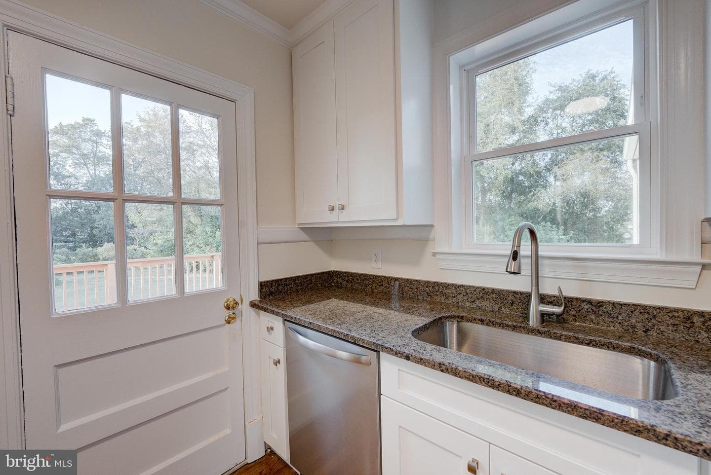 24049 Village Road photo 15