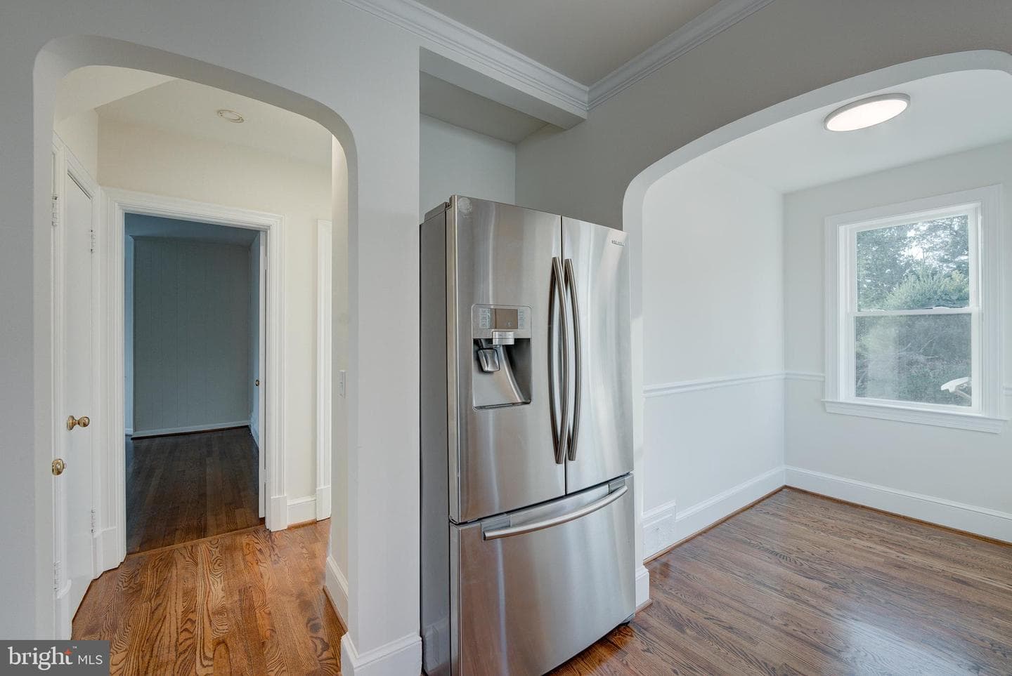 24049 Village Road photo 16