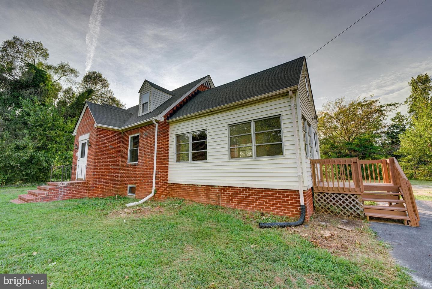 24049 Village Road photo 3